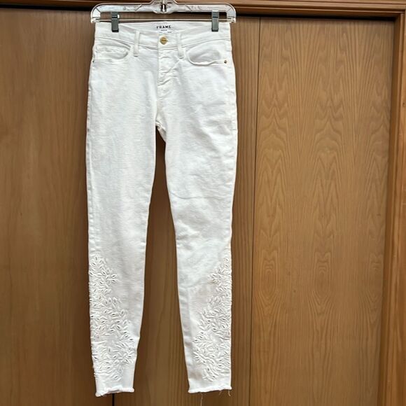 FRAME Le Skinny de Jeanne Foliage Embroidered Jeans Blanc - Picture 3 of 11